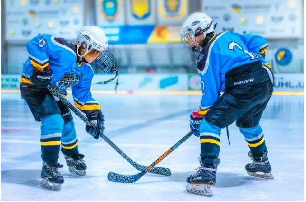 What are the Physical Benefits of Playing Ice Hockey  : Boost Your Health with Ice Hockey